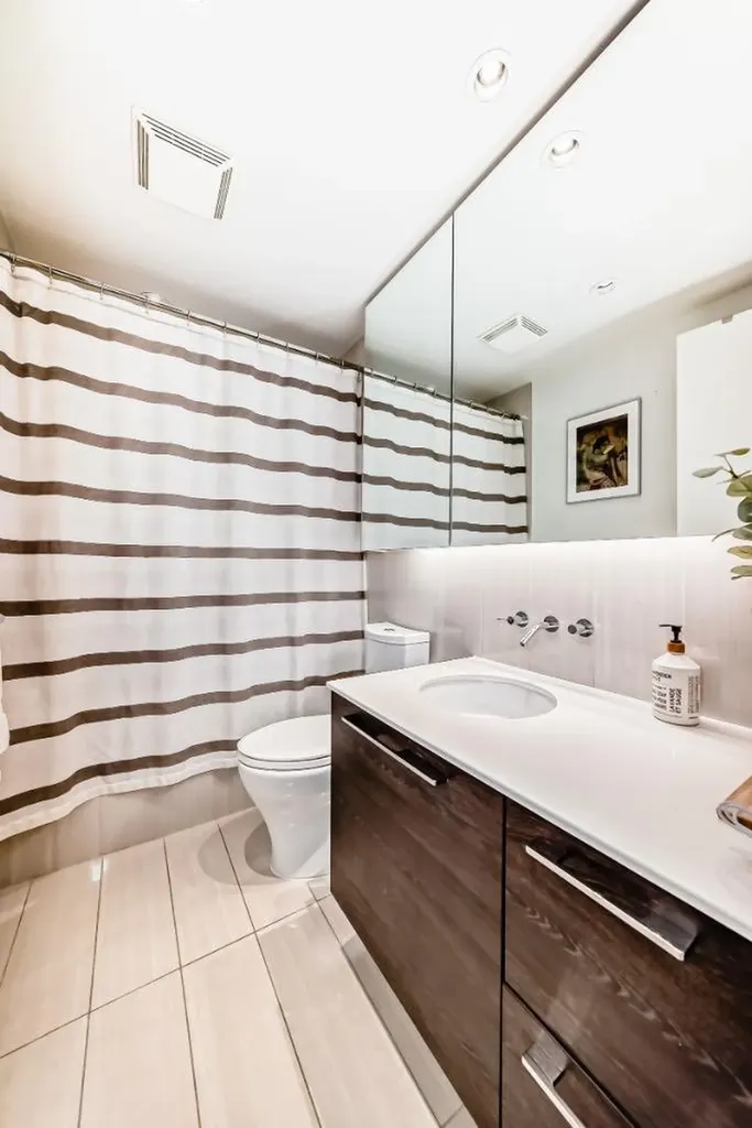 901 10 Avenue SW Calgary AB T2R 0B5