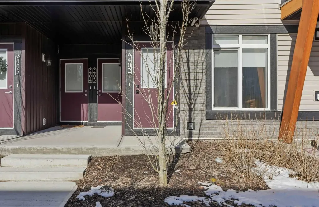 10060 46 Street NE Calgary AB T3J2H8