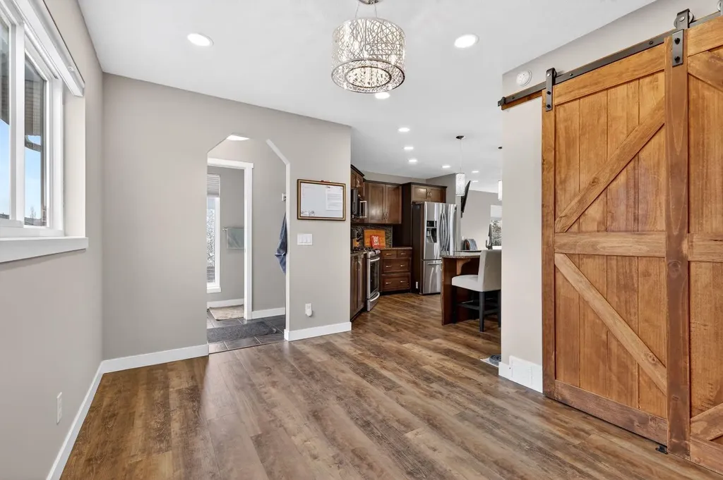 180 Walden Gate SE Calgary AB T2X 0P3