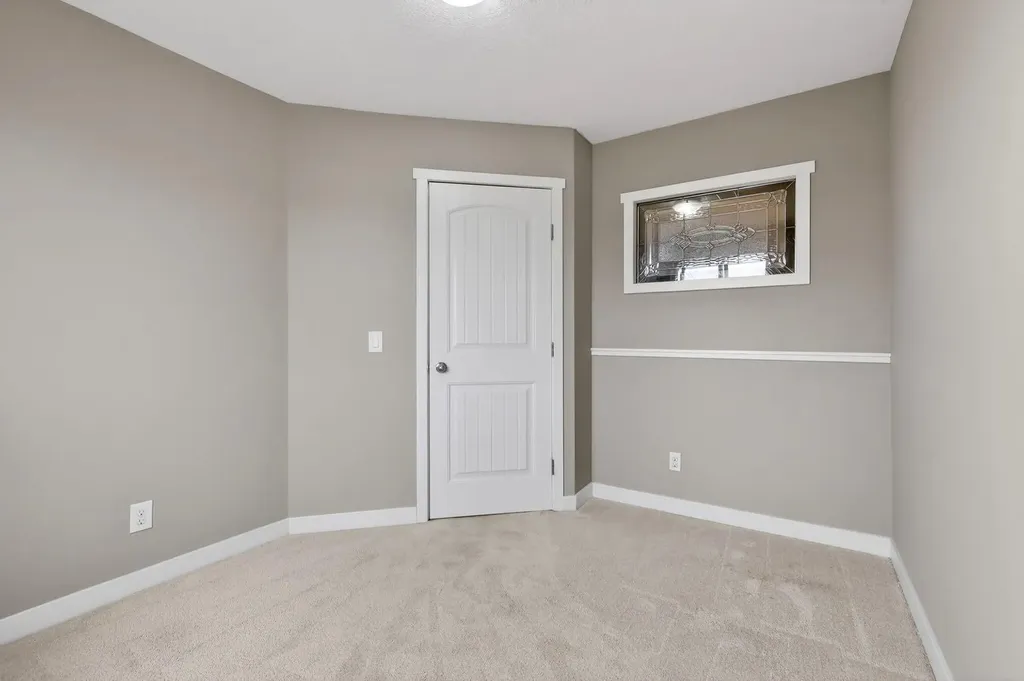 180 Walden Gate SE Calgary AB T2X 0P3