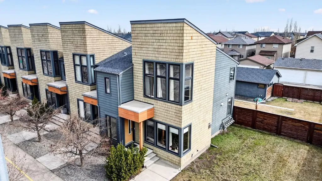 180 Walden Gate SE Calgary AB T2X 0P3
