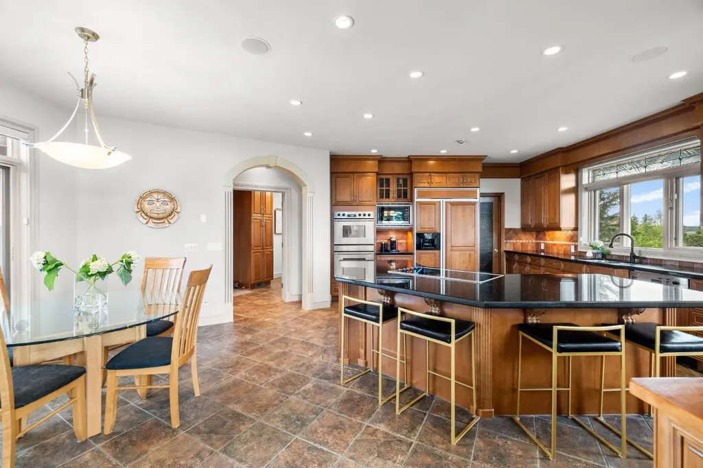 262060 Range Road 33 Rural Rocky View County AB T4C 0G6
