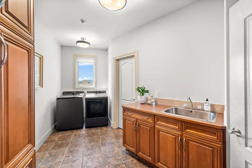 262060 Range Road 33 Rural Rocky View County AB T4C 0G6