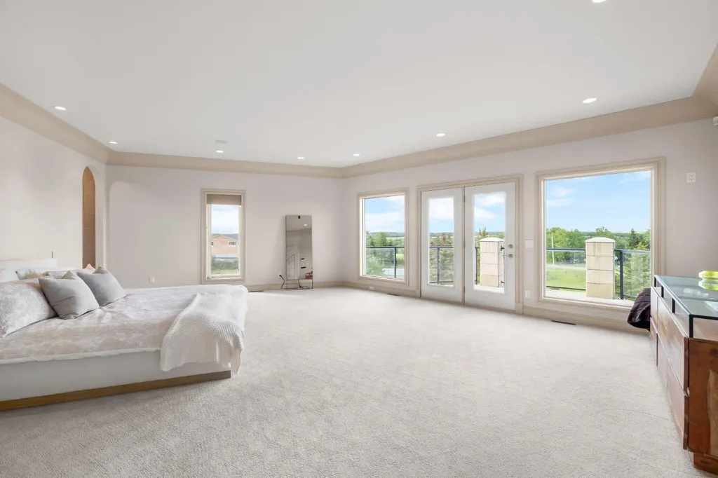 262060 Range Road 33 Rural Rocky View County AB T4C 0G6
