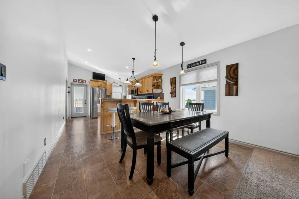 4709 7 Street Coalhurst AB T0L 0V0