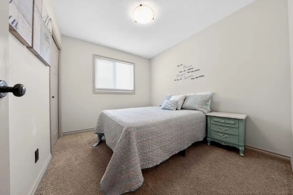 4709 7 Street Coalhurst AB T0L 0V0