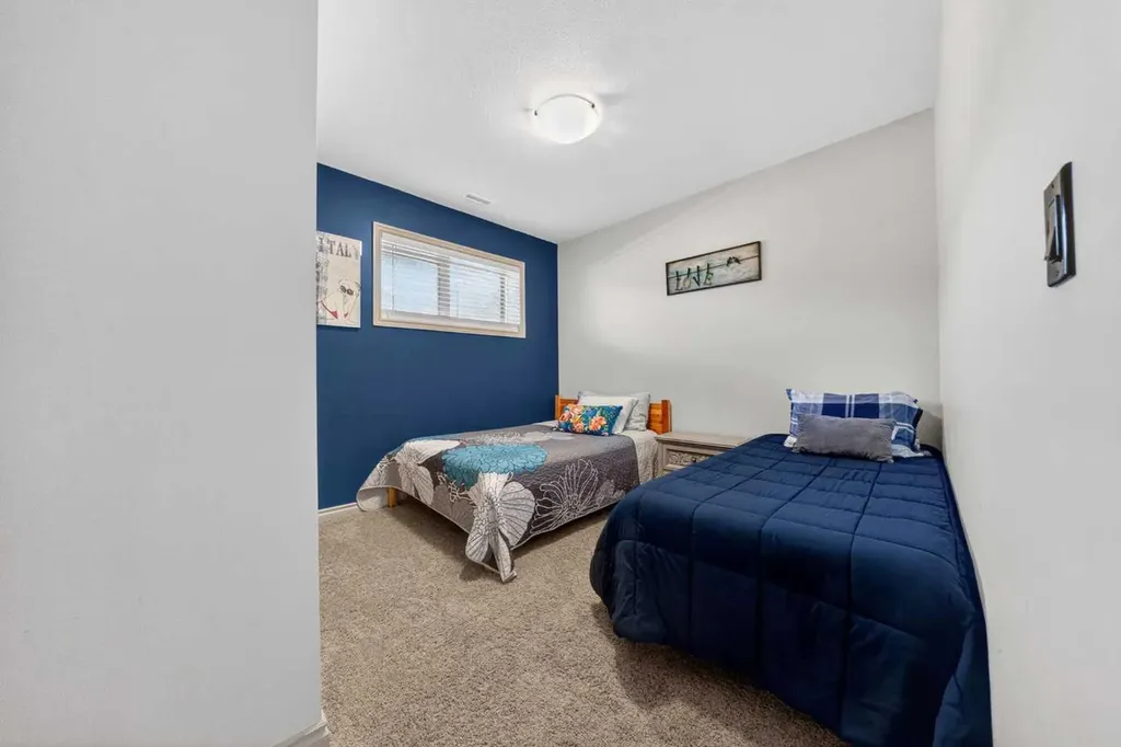 4709 7 Street Coalhurst AB T0L 0V0