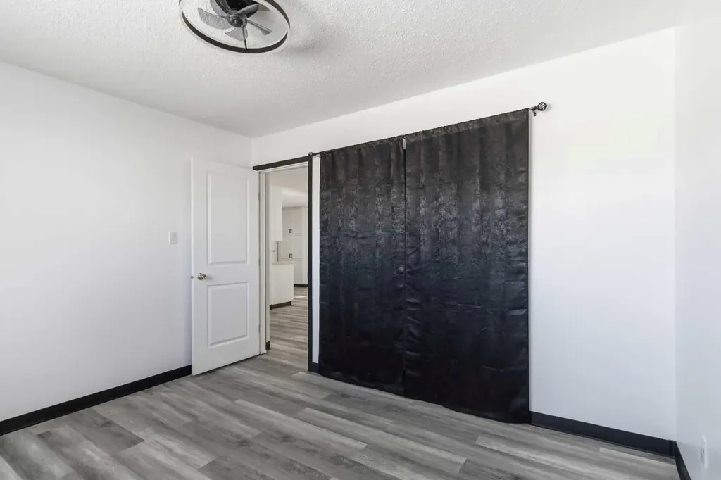162 Elmore Drive Fort Mcmurray AB T9H 4N3