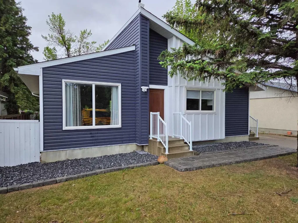 1015 19 Avenue Coaldale AB T1M 1N1