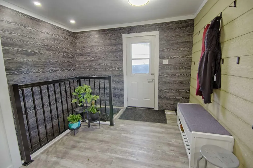 1015 19 Avenue Coaldale AB T1M 1N1