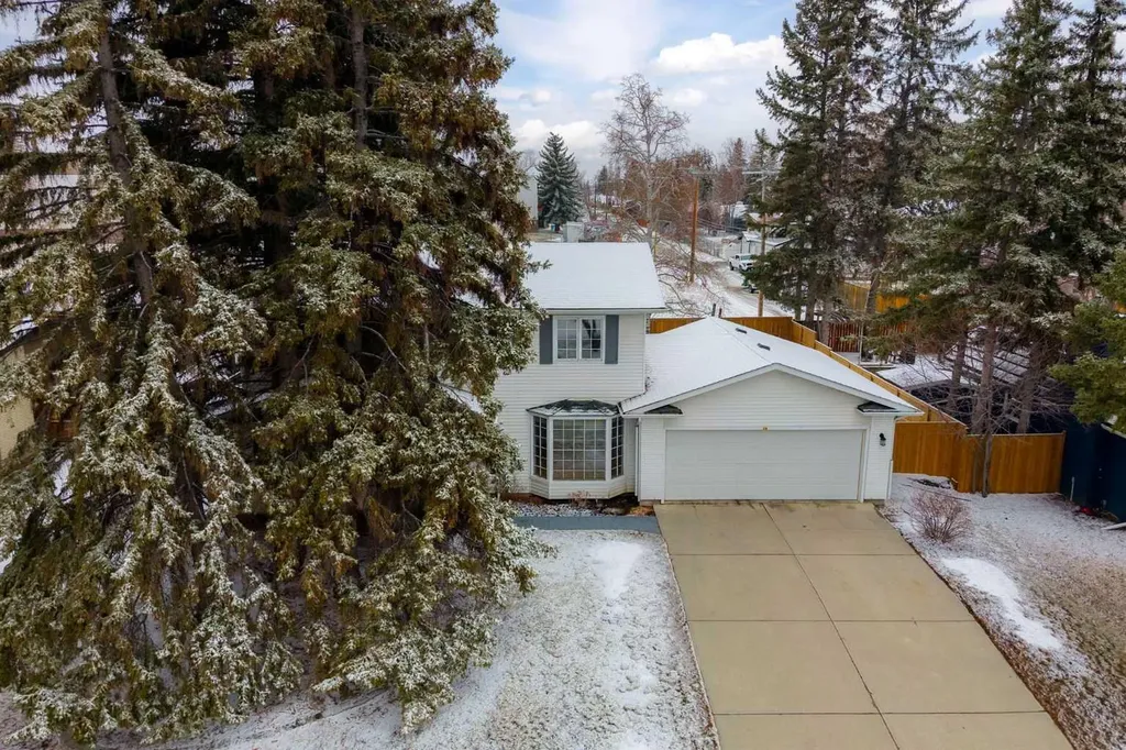 356 Willow Ridge Place SE Calgary AB T2J 1N4