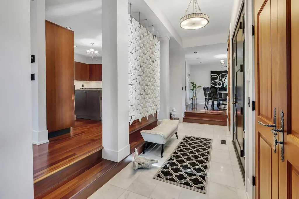 239 37 Avenue SW Calgary AB T2S0V1