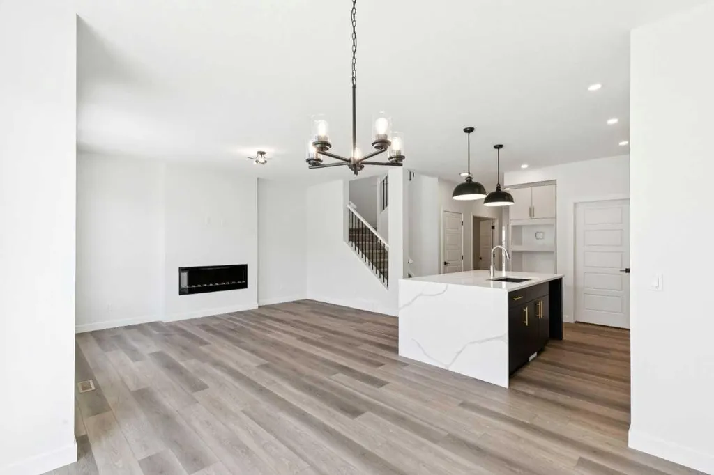 1047 Fowler Road SW Airdrie AB T4B5T2