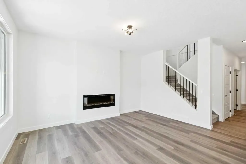 1047 Fowler Road SW Airdrie AB T4B5T2