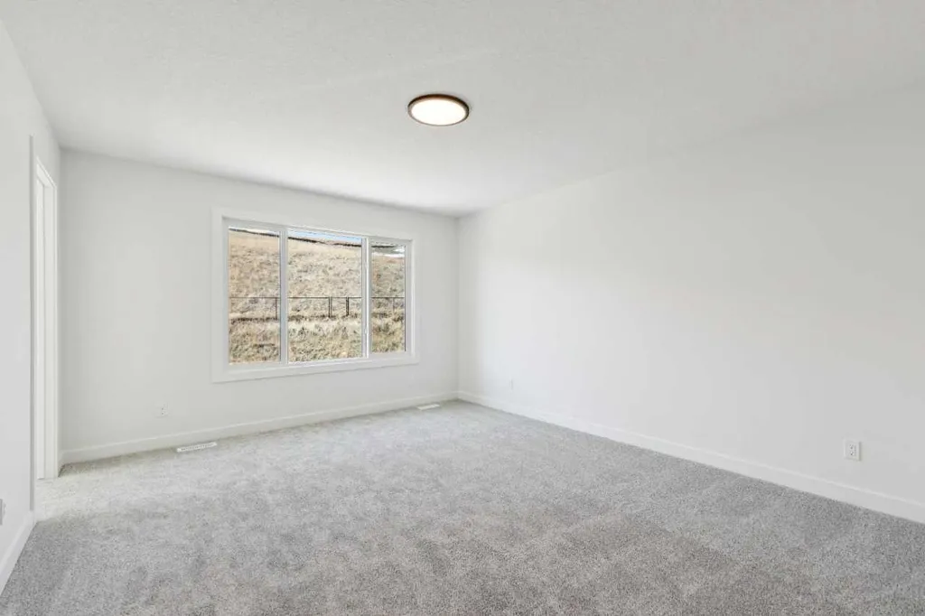1047 Fowler Road SW Airdrie AB T4B5T2