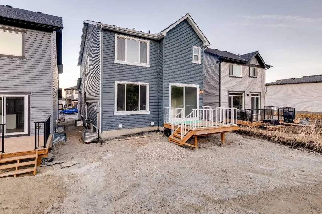 1047 Fowler Road SW Airdrie AB T4B5T2