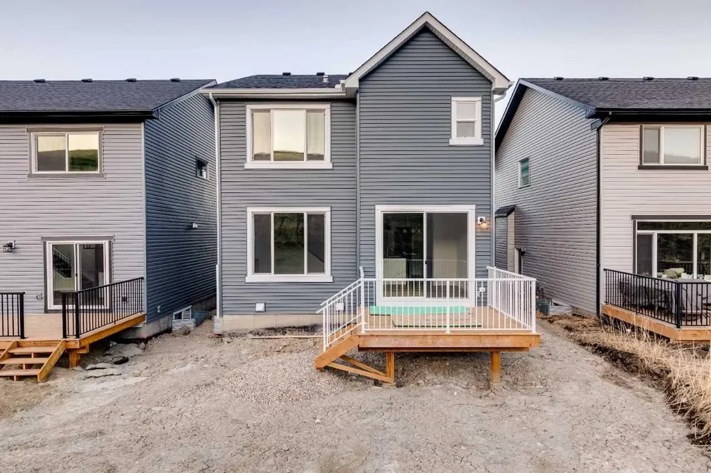 1047 Fowler Road SW Airdrie AB T4B5T2