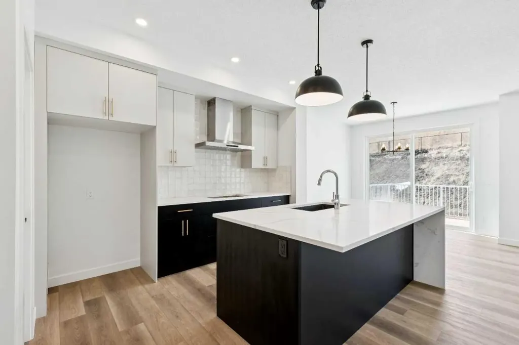 1047 Fowler Road SW Airdrie AB T4B5T2