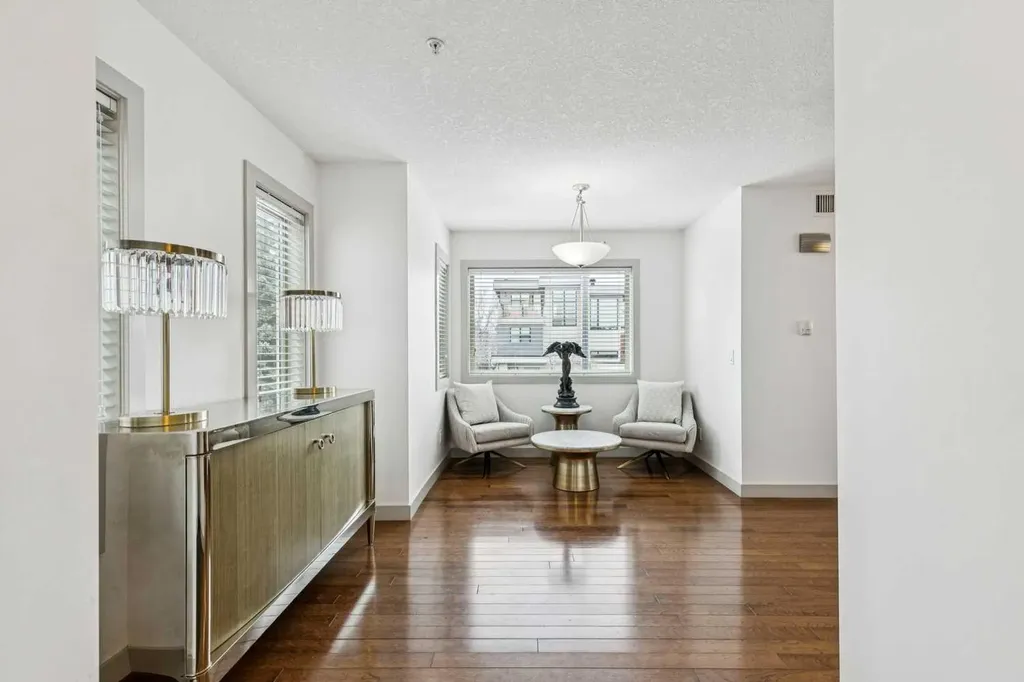 1905 27 Avenue SW Calgary AB T2T1H6