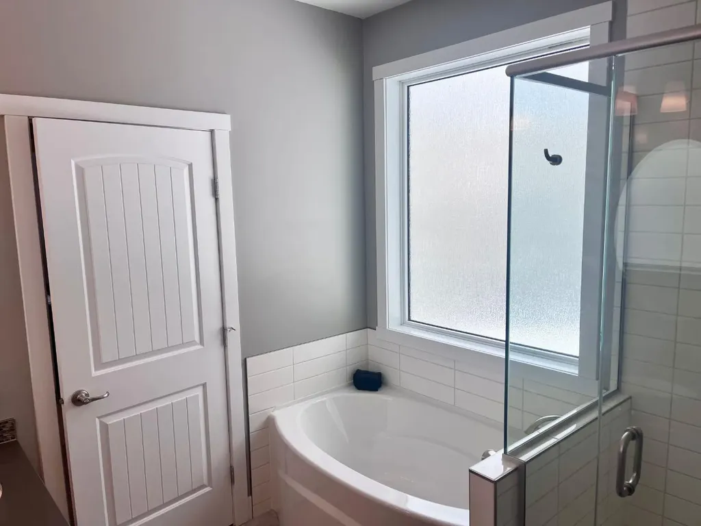 1093 Mackenny Street Hinton AB T7V 1H3