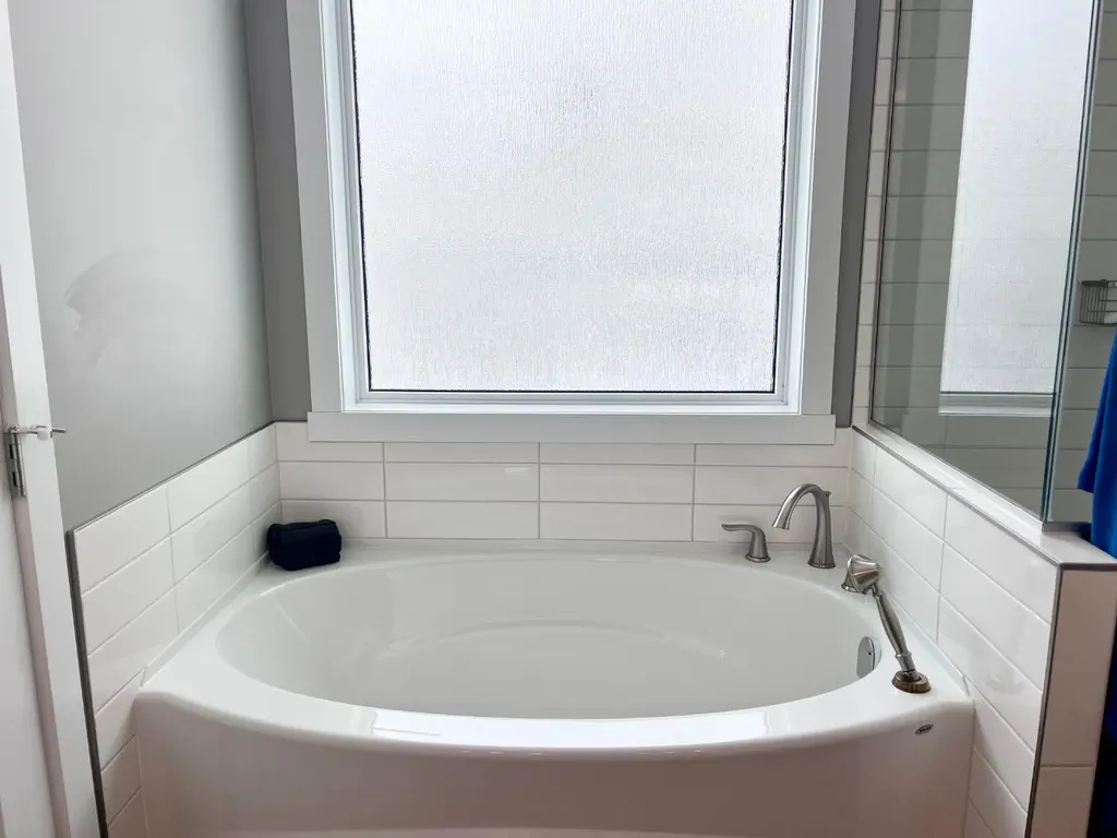 1093 Mackenny Street Hinton AB T7V 1H3