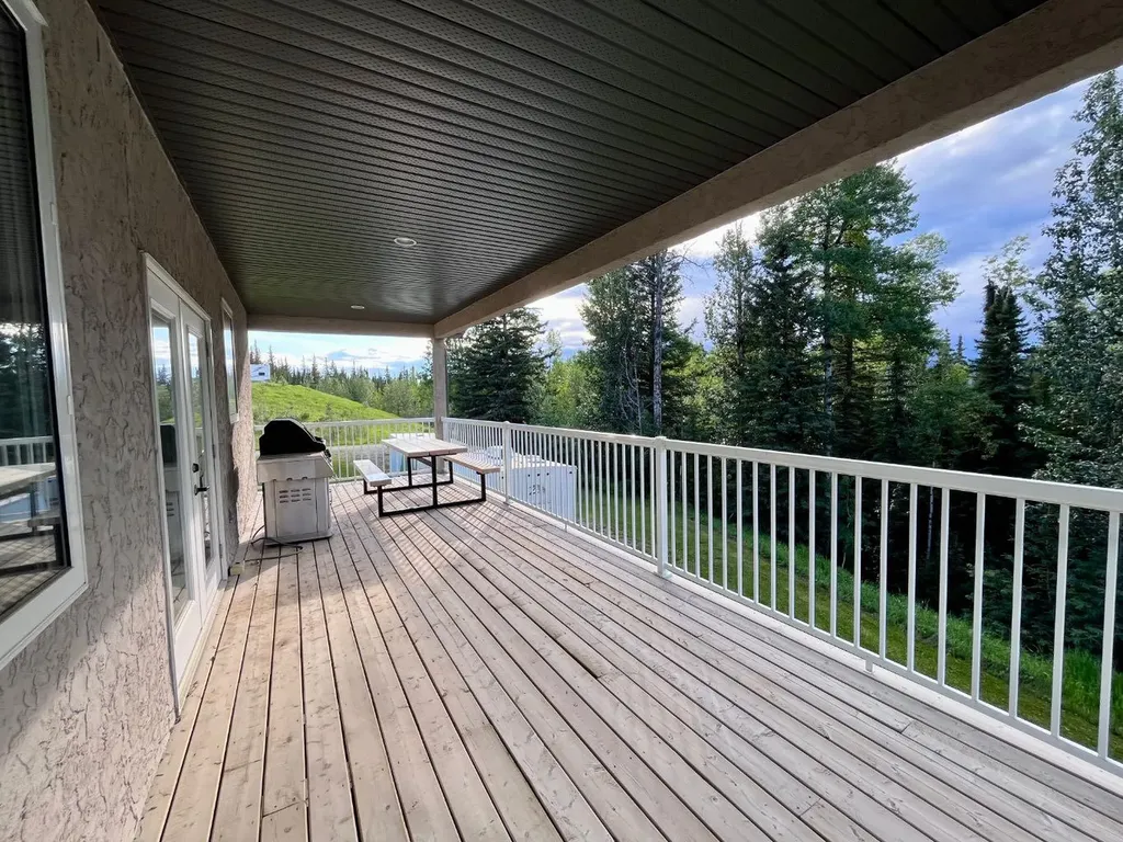 1093 Mackenny Street Hinton AB T7V 1H3