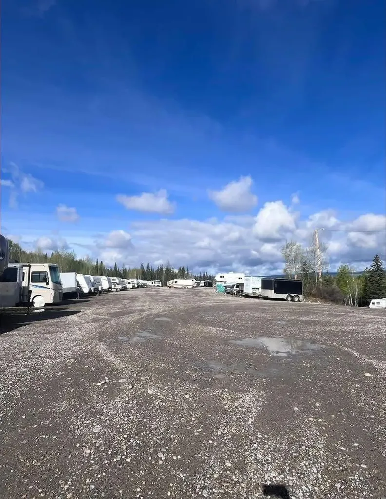 1093 Mackenny Street Hinton AB T7V 1H3