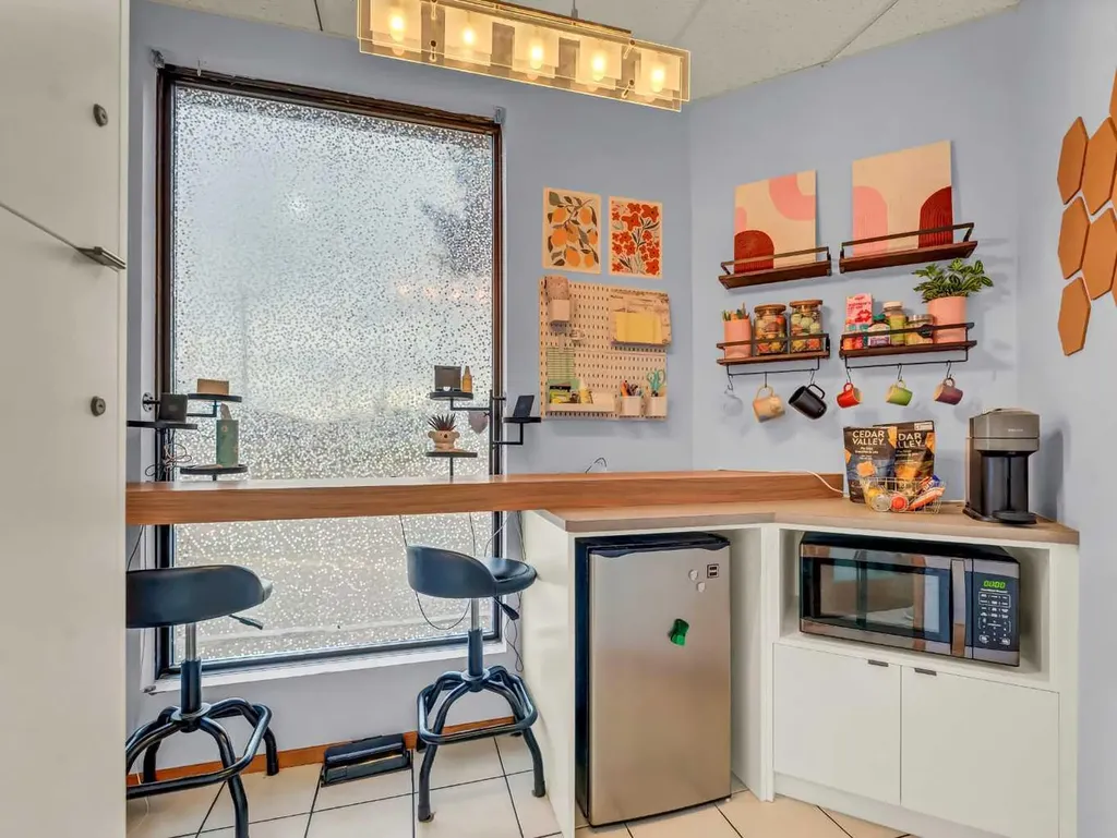 809 Bullivant Crescent SW Medicine Hat AB T1A 5G5