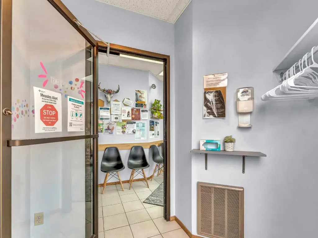 809 Bullivant Crescent SW Medicine Hat AB T1A 5G5