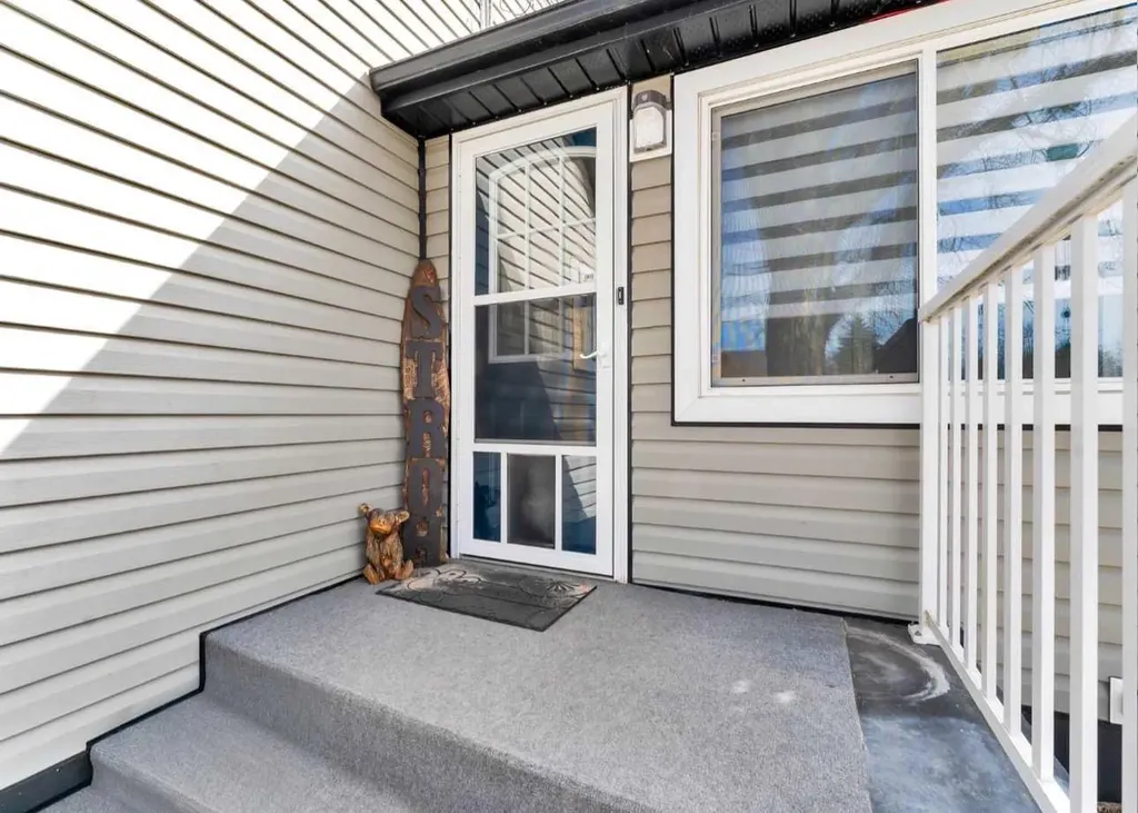 1201 Yuill Street SE Medicine Hat AB T1A 0Z5