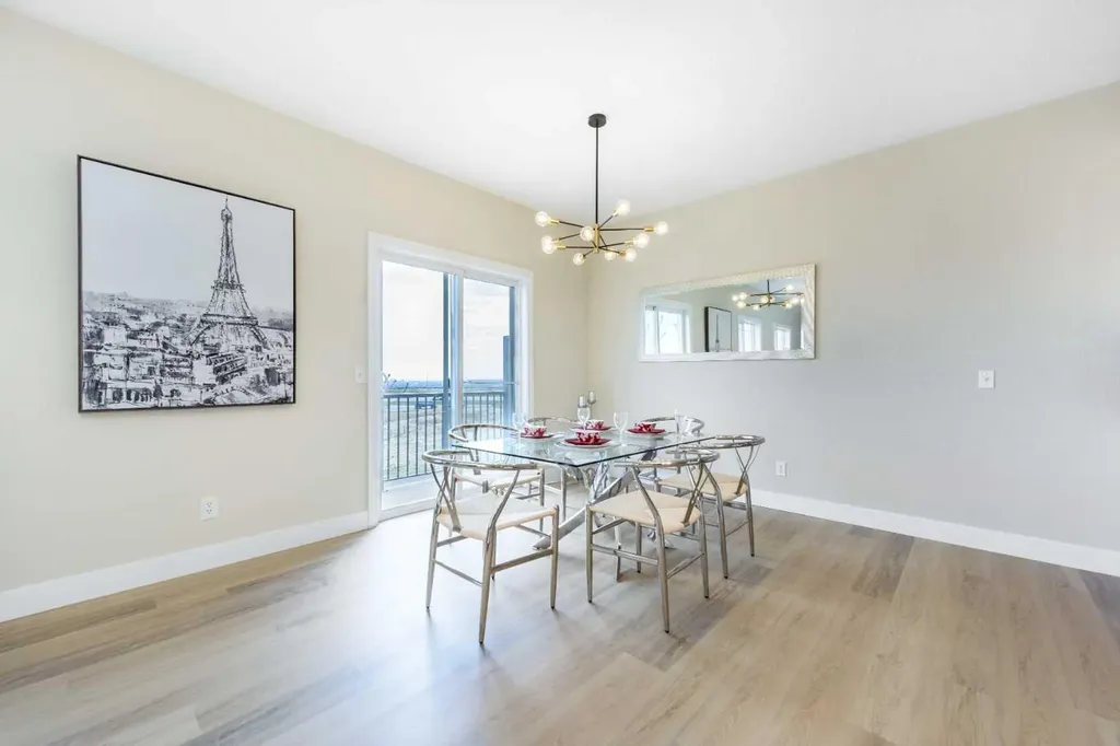 42 Royal Crest Point NW Calgary AB T3G5W5