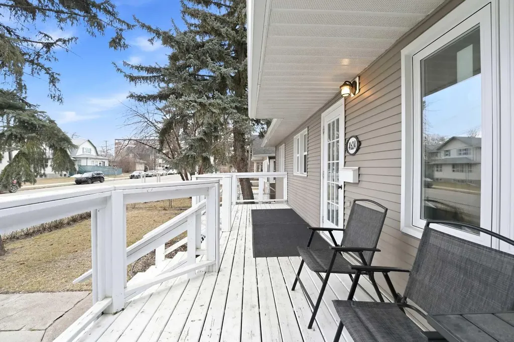 4624 49 Street Red Deer AB T4N 1T5