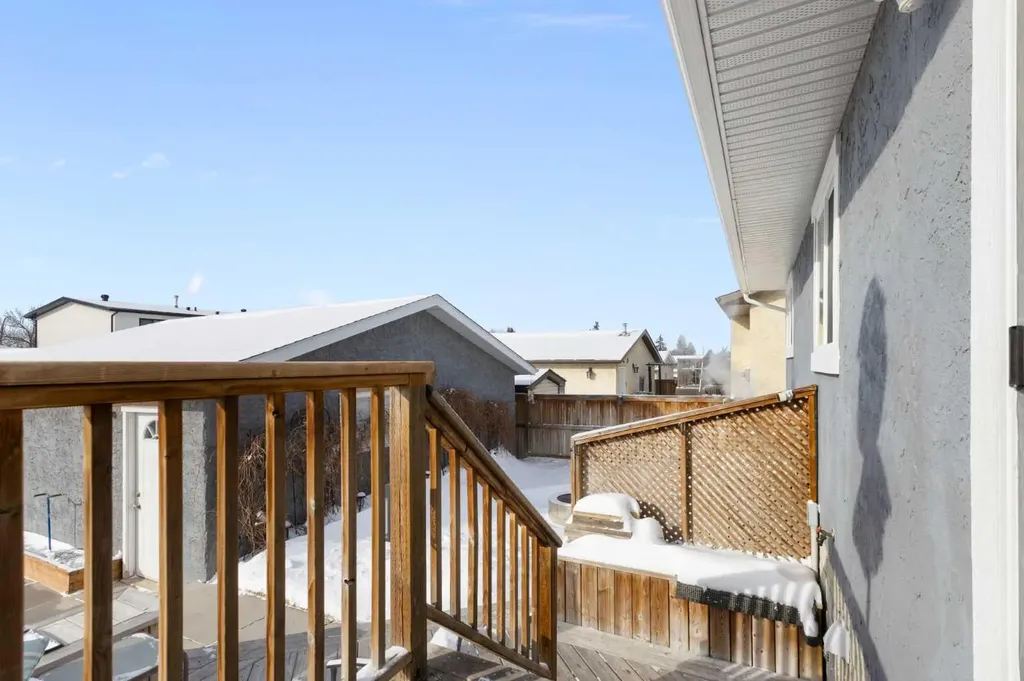 172 Rundlefield Crescent NE Calgary AB T1Y 2V5