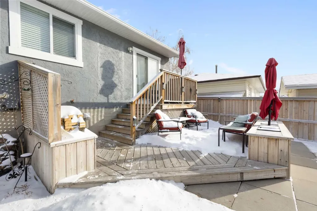 172 Rundlefield Crescent NE Calgary AB T1Y 2V5
