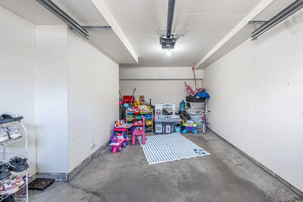 24 Cityscape Avenue NE Calgary AB T3N 0P9
