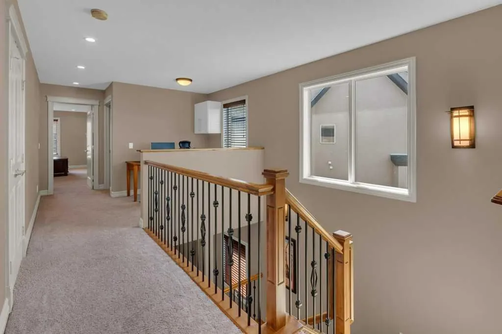 44 Mahogany Rise SE Calgary AB T3M 0X3