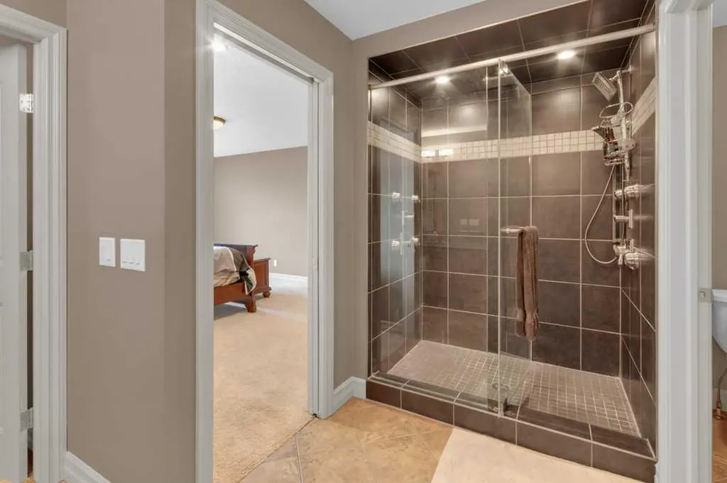 44 Mahogany Rise SE Calgary AB T3M 0X3