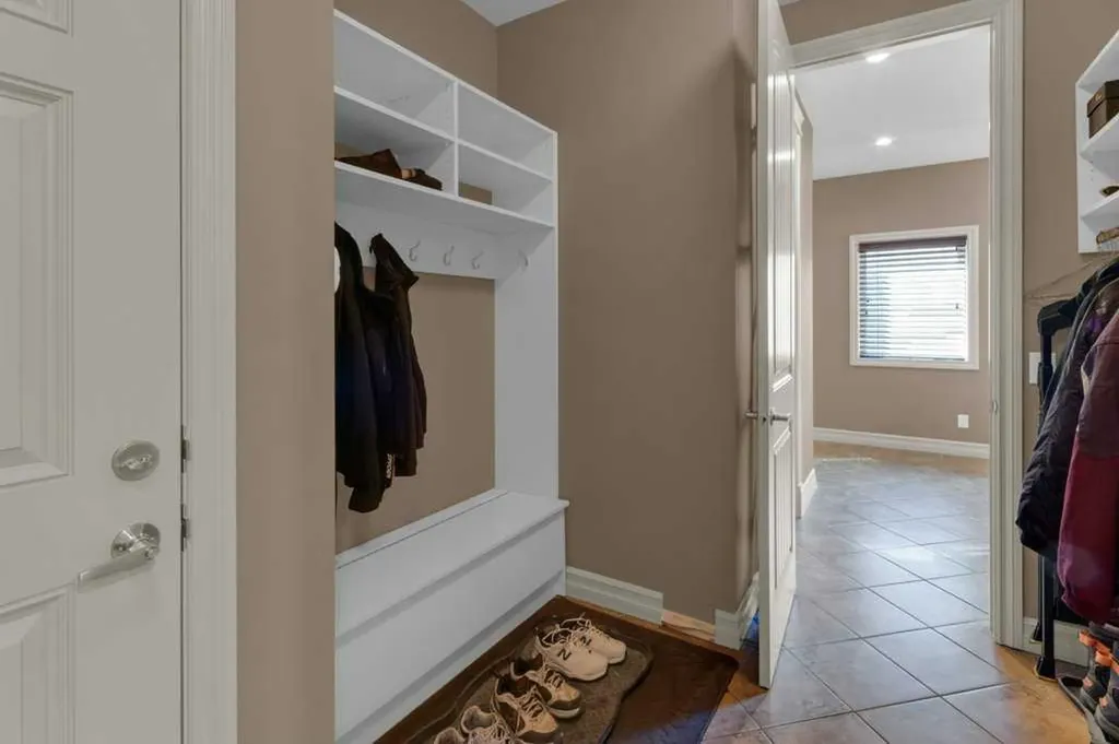 44 Mahogany Rise SE Calgary AB T3M 0X3