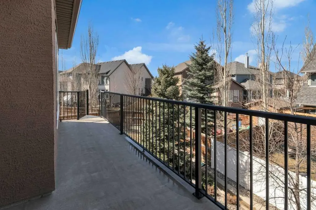 44 Mahogany Rise SE Calgary AB T3M 0X3