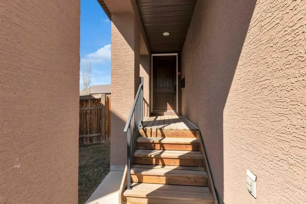 44 Mahogany Rise SE Calgary AB T3M 0X3