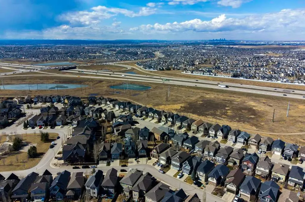 44 Mahogany Rise SE Calgary AB T3M 0X3