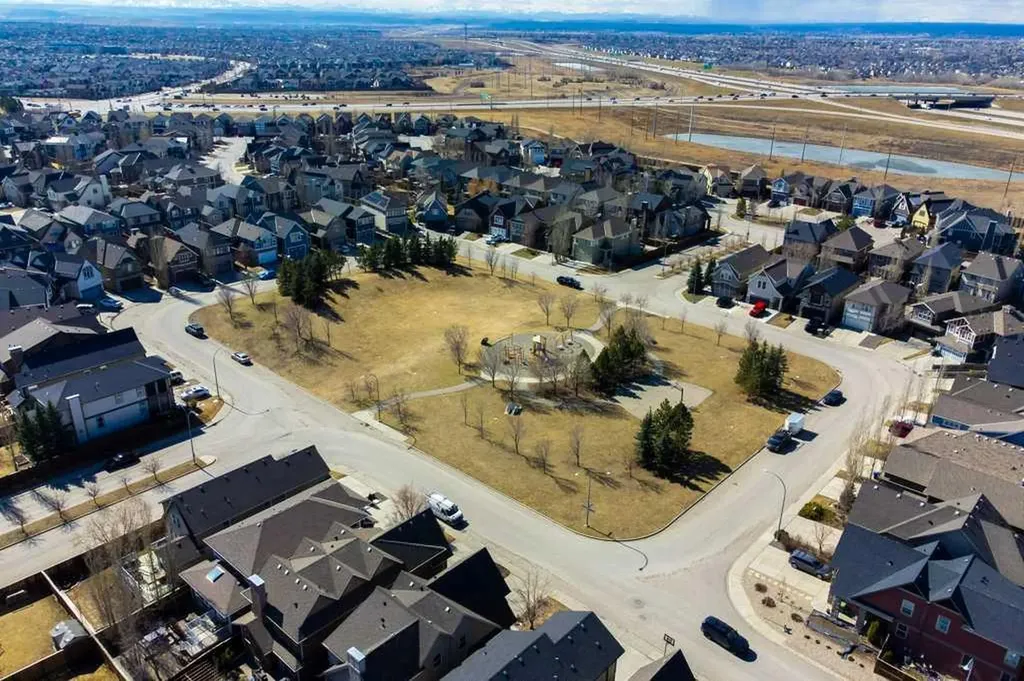 44 Mahogany Rise SE Calgary AB T3M 0X3
