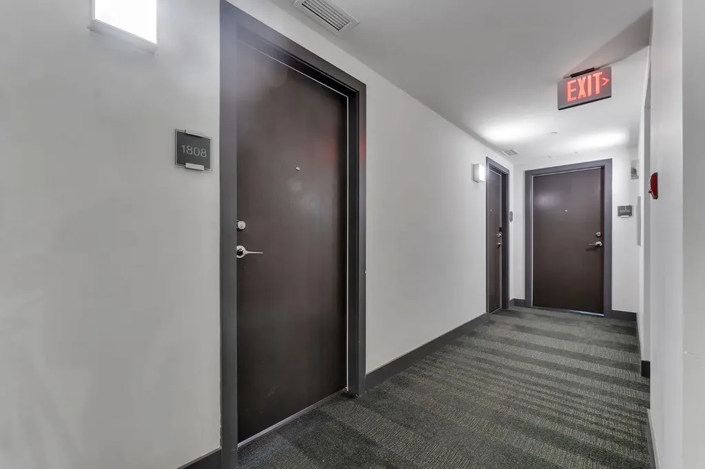 1188 3 Street SE Calgary AB T2G1H8