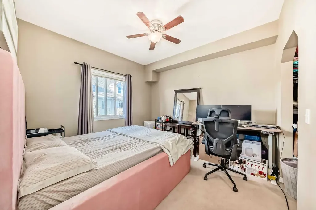 31 Country Village Manor NE Calgary AB T3K 0T3