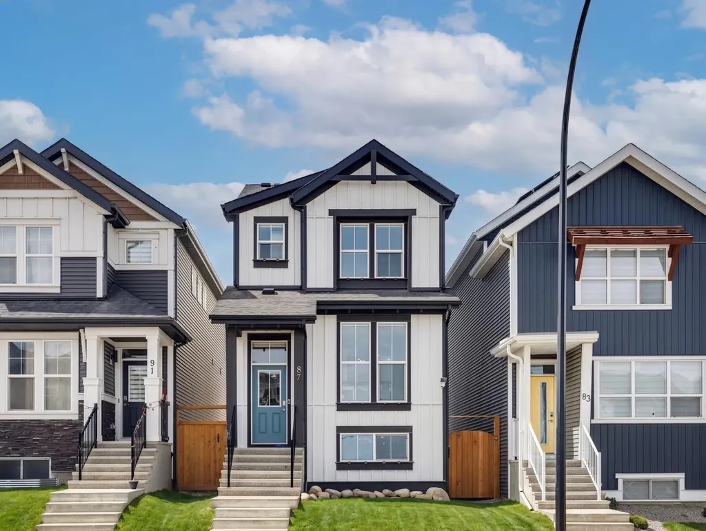 87 Aquila Way NW Calgary AB T3R1Z7