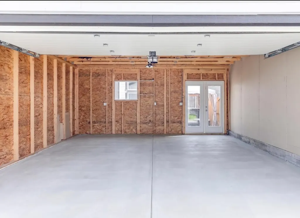 87 Aquila Way NW Calgary AB T3R1Z7