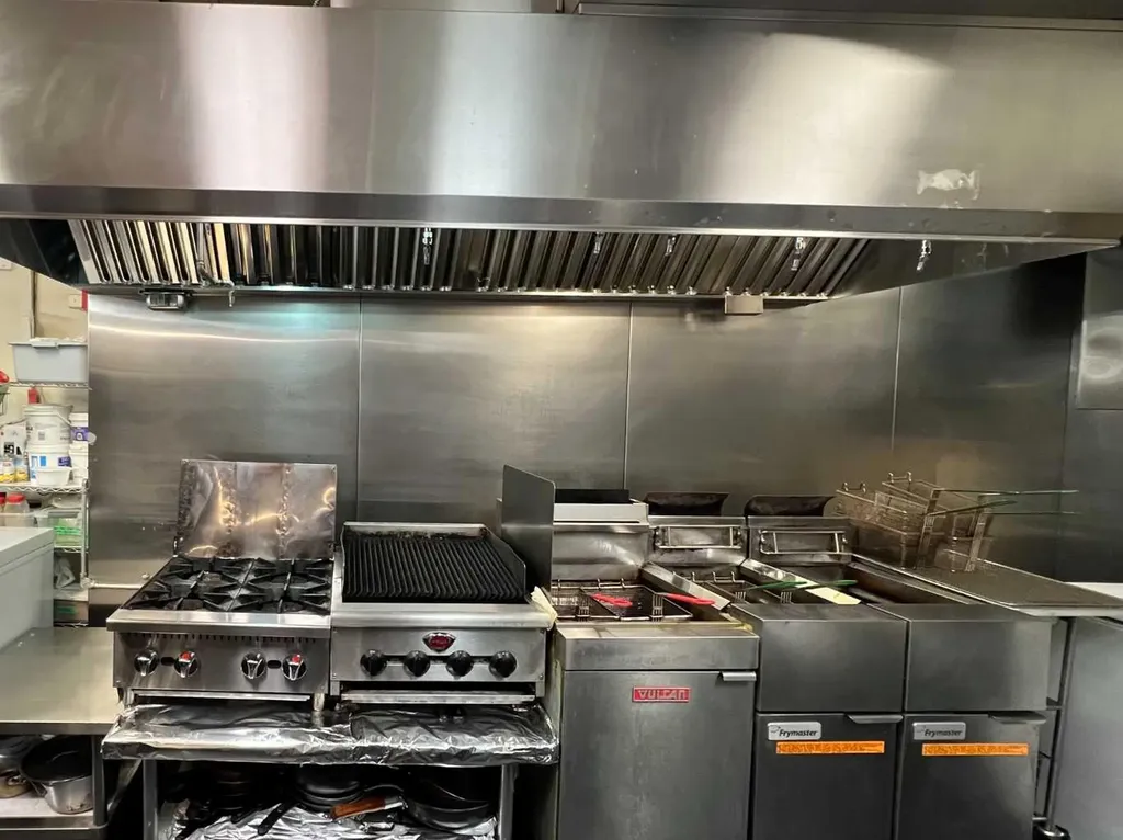 923 6 Avenue SW Calgary AB T2P 0V7