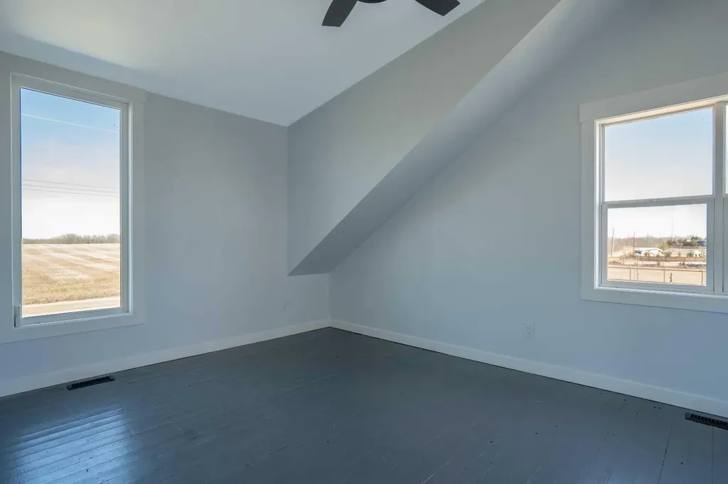1617 Feltham Drive Pelican Point AB T0B 3C0
