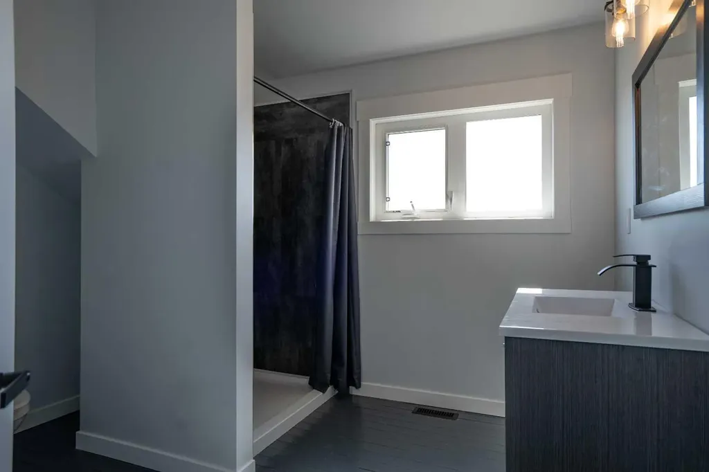 1617 Feltham Drive Pelican Point AB T0B 3C0