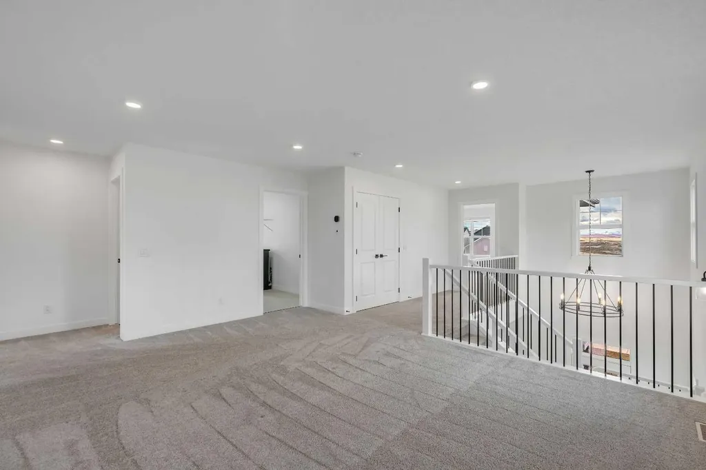 649 Sailfin Drive Rural Rocky View County AB T3Z 0J5